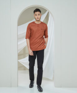 Alternative view of Kurta Aysh 2.0 in Brown