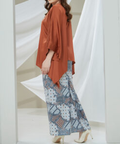 Alternative view of Indah Brown