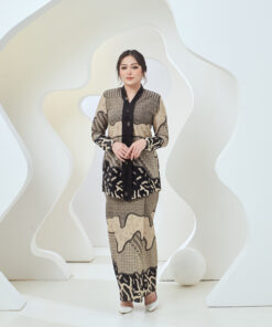 Swastika Raya 2024 Lady In Black