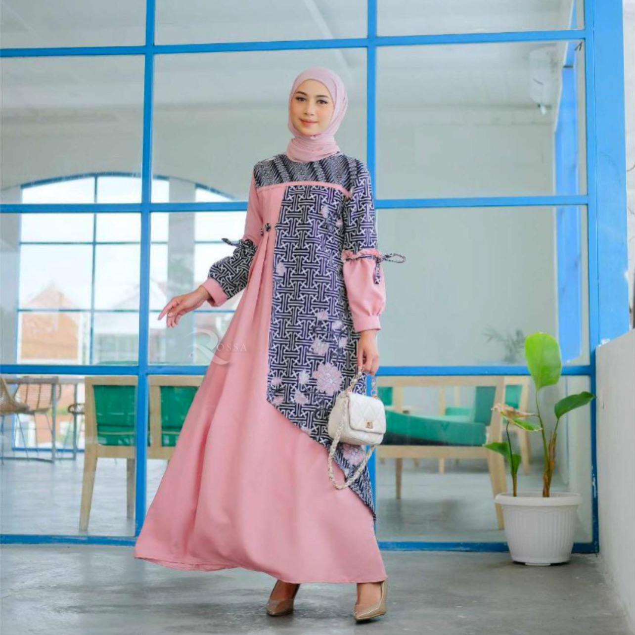 Celyn Dress In Pink