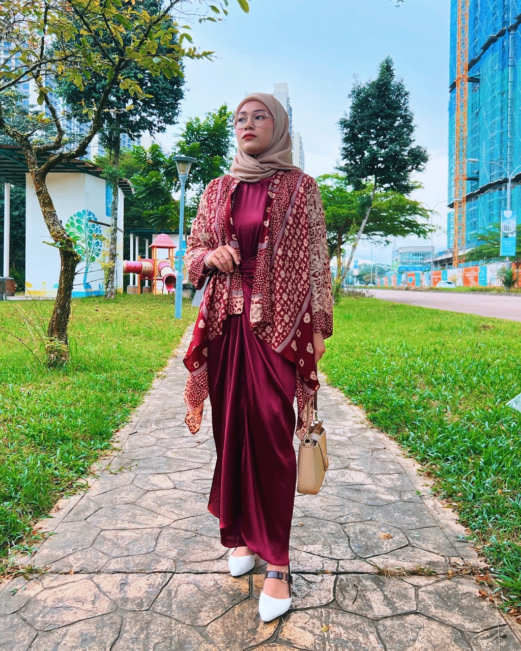 Batik Kaftan Viscose in Maroon