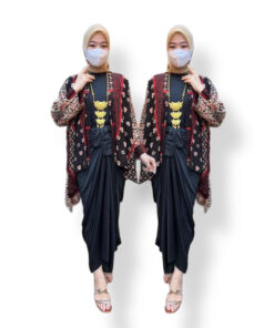 Batik Kaftan Viscose in Black/Red Line