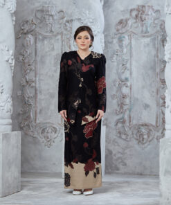 Batik Kebaya Nadra in Black