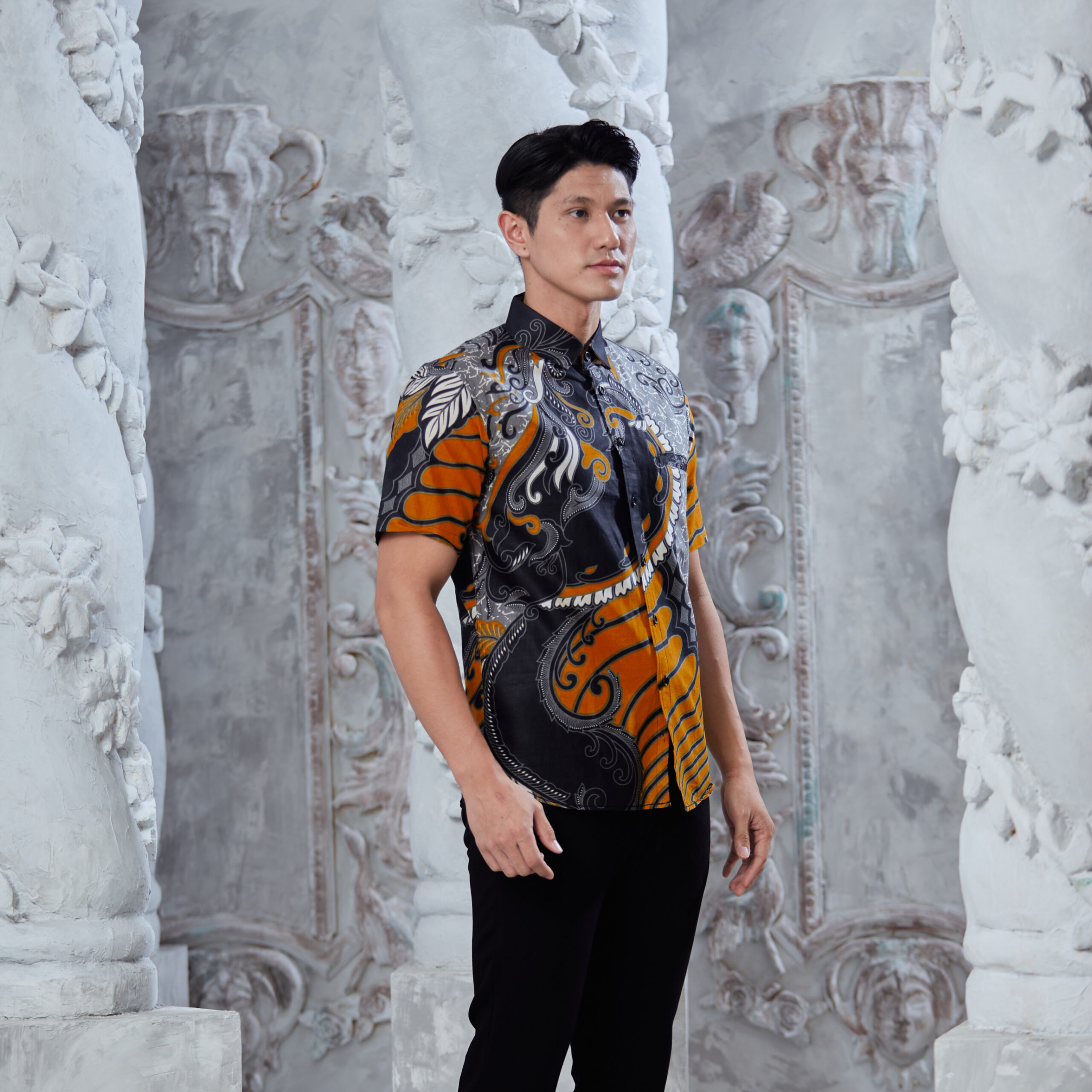 Kemeja Batik Lelaki RYAN 2.0 - ORANGE - Image 2