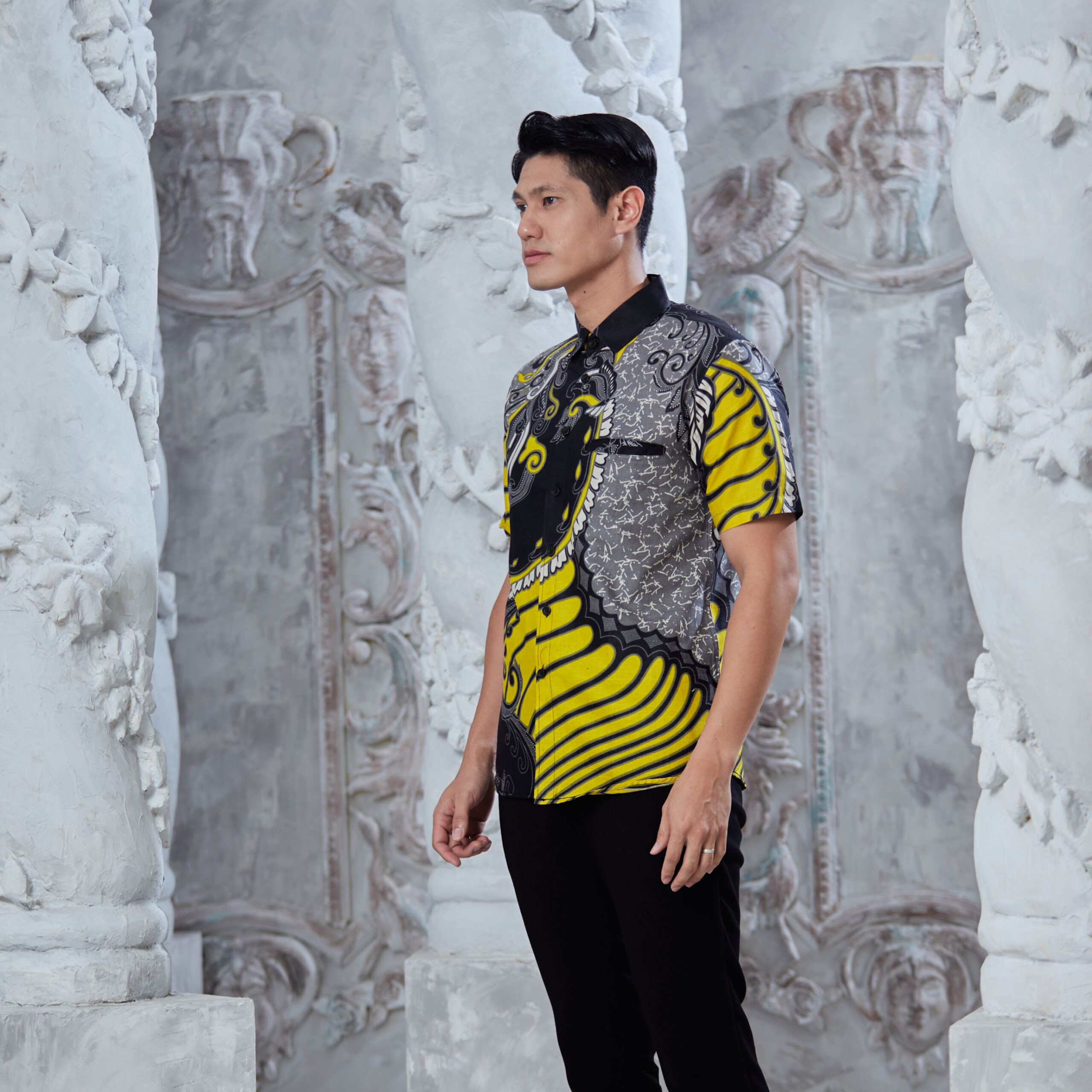 Kemeja Batik Lelaki RYAN 2.0 - YELLOW - Image 3