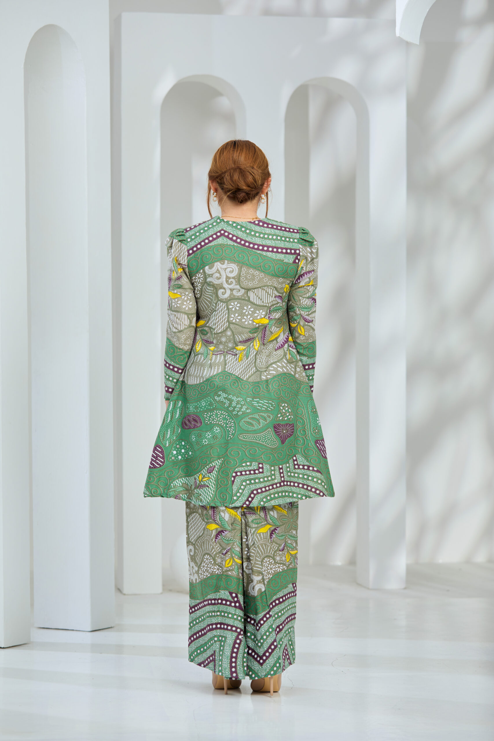 Sara Raya 2025 Lady Sege Green - Image 3